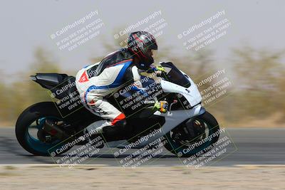 media/Mar-28-2022-Superbike Trackdays (Mon) [[b8603d0f67]]/Open Track Time/Turn 3 Inside/